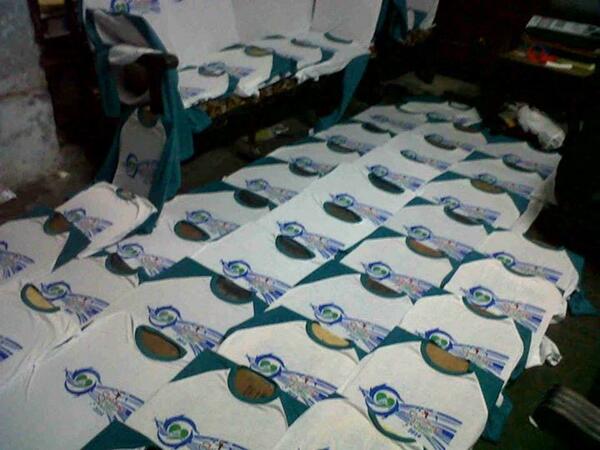 custominksablon tweet picture