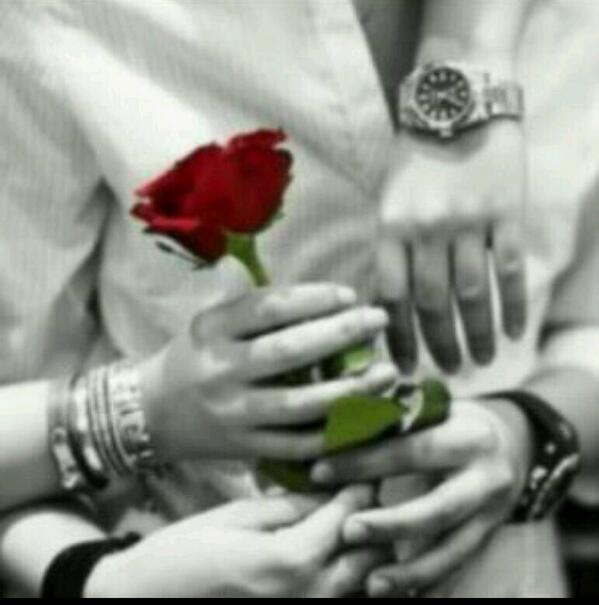 xxhh6060's tweet photo. بإمكانك الحصول على WhatsApp Messenger لهاتفك الذكي وتحميله اليوم من http://t.co/eTEin8JV7Q http://t.co/bRoRn6YjeY