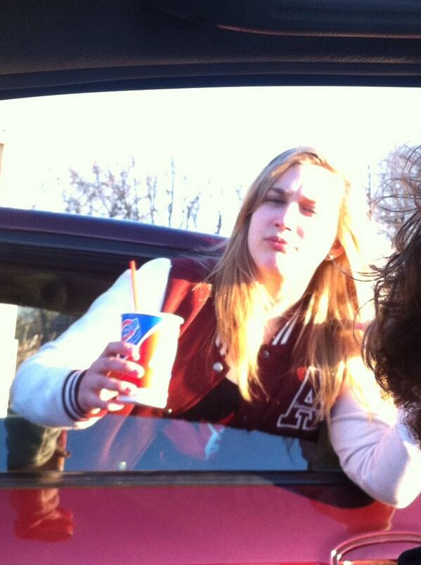 stephaniekozak1's tweet image. So I leave my phone in Ryan&apos;s car to charge and he takes pictures on it!! #OfCourseHeDid @BruneauRyan 👊