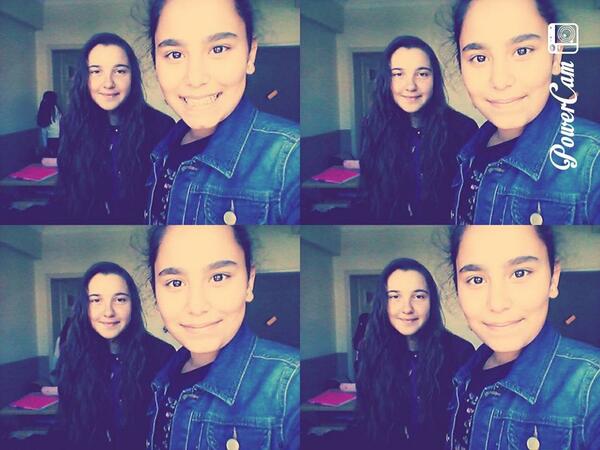 OzdeKavraz's tweet photo. AYHH YİNE BİSS ONU ÇOK SEVİYORUMM <3 
-DÜŞÜNSENE SENİ SUDEM KADAR SEVİYORUM
VEYA DÜŞÜNME ÖYLE BİRŞEY OLMASS <3 ;) http://t.co/skavew4QbB