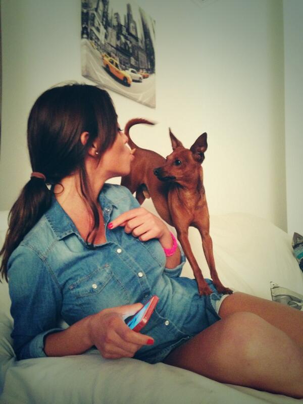laura86mv's tweet photo. Un príncipe para  @AnitaDinamita30 💘 http://t.co/mKHh8sDP8j