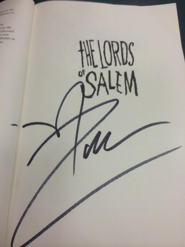 JReddArt's tweet image. If like to see you get your Kindle signed! #nostalgia #books #feelthepages