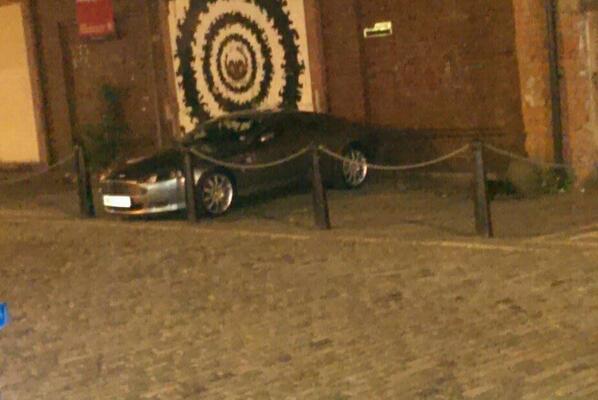 topstag's tweet photo. Topstag VIP parking http://t.co/ViRSgQzLto