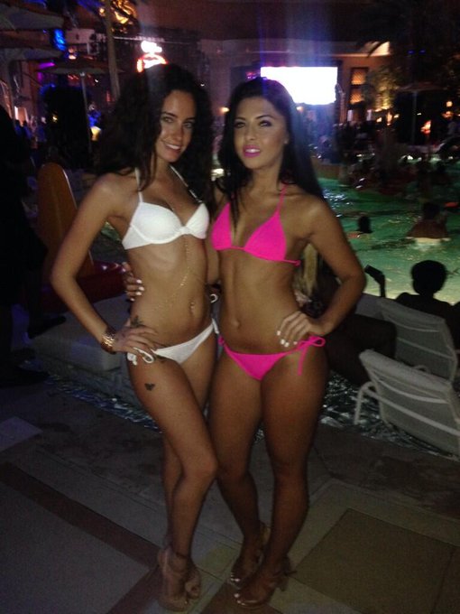 Last night in #lasvegas with @ellabellajolie 😩 but ending high Mexican dinner then into @XSlasvegas to<a href="/tag/lasvegas"class="tags">#lasvegas</a><a class="tags" href="/tag/ellabellajolie">@ellabellajolie</a>