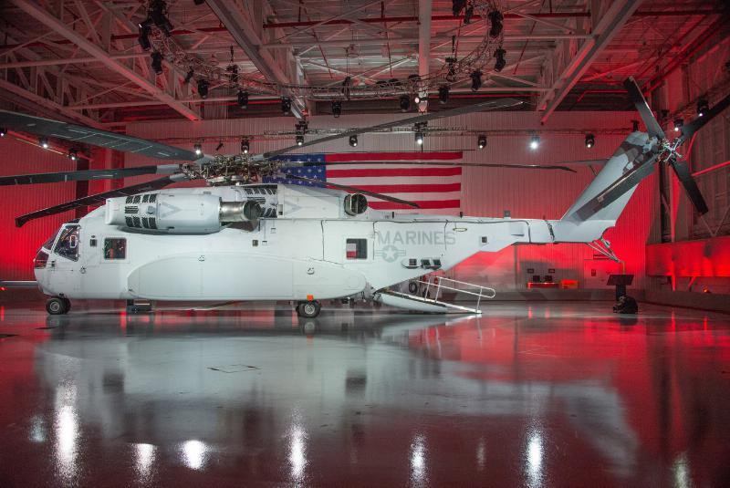 المروحية CH-53K King Stallion الجديدة Bm6Co8RCAAE4Vsl
