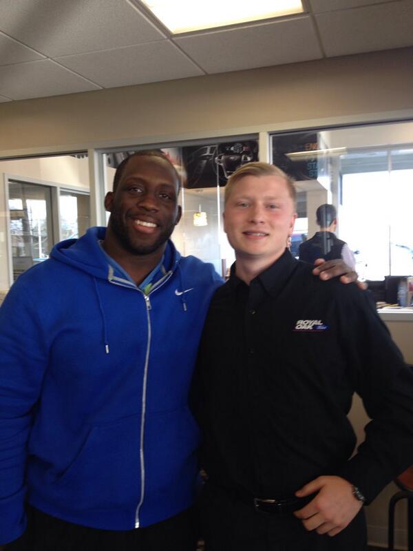 EbySteven's tweet photo. Stephen Tulloch #55 #DetroitLions #Ford http://t.co/1SAxQBlKJr