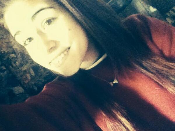 RachelThatSims's tweet image. My sister soo pretty