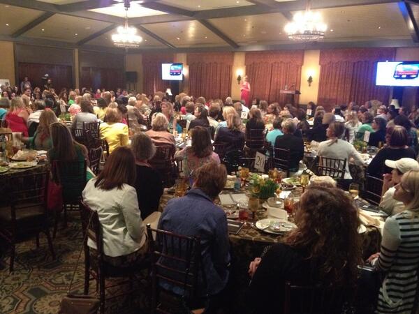 MollyFletcher's tweet photo. Packed house for @PGATOURWoman today at @THEPLAYERSChamp! Let's continue to #teeuptheconversation http://t.co/gPWlEeAHUJ