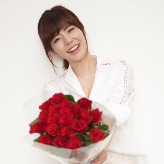 Bm73ZQMCAAAeyE6.jpg:large