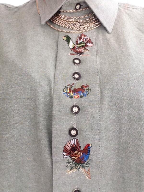 KarenHawey's tweet photo. It's the well known #TurkeyShirtTuesday http://t.co/yqGzGtZBll