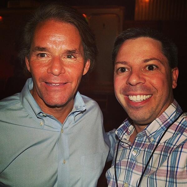 DerekWilmot's tweet photo. Great meeting David Cush CEO of @virginamerica tonight @therusticdallas #lovetoflyvirgin #imagelogger #nx30 #ditc... http://t.co/LrkJExYUoD