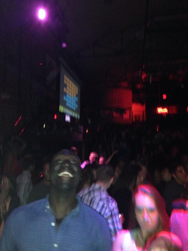 AlexBusam's tweet photo. @BrickStOxford open up skybox all week. This is just silly, people need room http://t.co/48Y2uNR79x