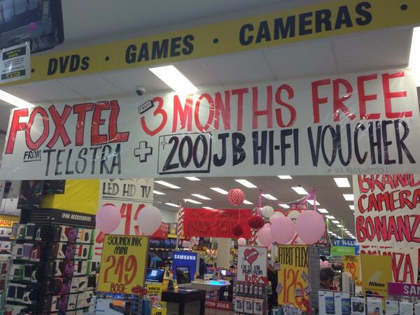 BradP_JBaus's tweet photo. @BradP_JBaus: #FOXTEL @JBFountainGate. Get your first 3 months free plus a $200 gift card!
#jbyouvedoneitagain http://t.co/sWJXibbyGK