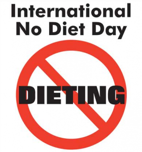 magicfm's tweet photo. What are you craving? Today is 'International No Diet Day' which means we can eat whatever we want! #FoxyInTheMorning http://t.co/OyWhVPnclg