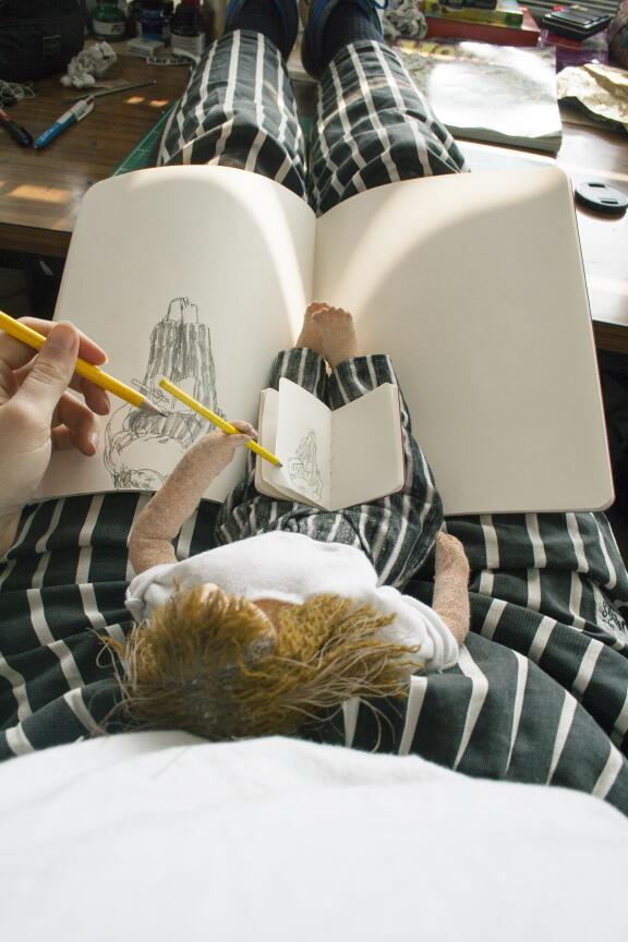 It's important to learn from people who are better than u. I'm teaching <a href="/hmmgrr/">disa</a>, I think she's making some progress.