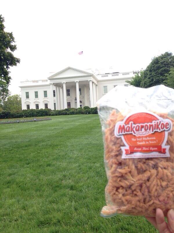 Woohooo..!! <a href="/makaronikoe/">Snack makaroni</a> nyampe jg ke Washington D.C, USA.. Senang bgtt bs nympe sana.. 🇺🇸 #makaronikoe #snack