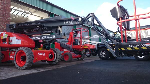 SWATaccessltd's tweet image. Machines line up ready to go after the bank holiday weekend! Busy busy!