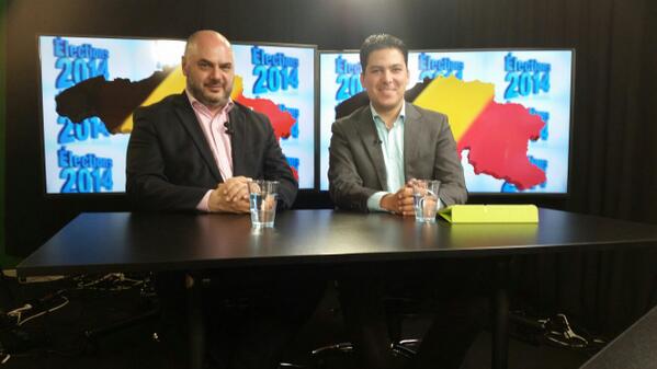 Hajib10's tweet photo. Decouvrez 2 candidats #Ecolo sur @MAGHREBTV ce soir à 20h. J'ai eu le plaisir d'y être aux côtés du M. @doulkeridis http://t.co/MtiOxfsuqh