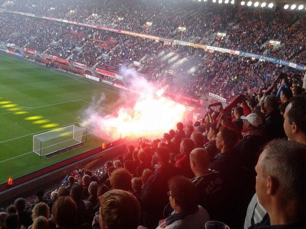 HHooligan's tweet photo. FC Twente http://t.co/zVt5spHaBF