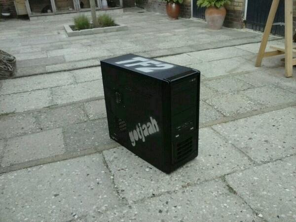 PcCoolingMods's tweet photo. http://t.co/pNA0Z1N4py