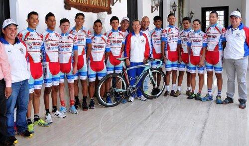 Pedaleando Nro 17: En México la selección de Venezuela que estará representándonos en el Ca... tinyurl.com/l4ff3qe