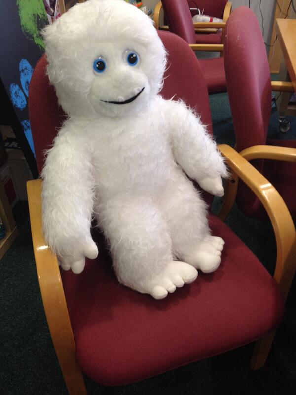 BigfootDigital's tweet photo. Yeti spotted in Canada! Ours is still holding the fort at Bigfoot HQ!

http://t.co/YkeZWDVTwp http://t.co/WWbonbj5q4