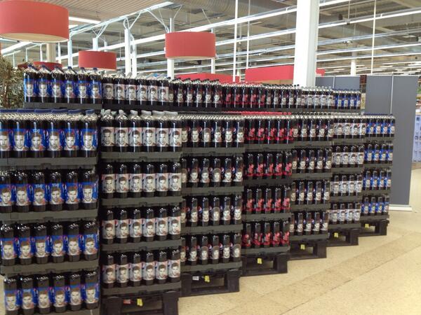 £1 Pepsi ready to trade for tomorrow <a href="/bar_hill2065/">Tesco Extra Bar Hill</a> <a href="/Lrhaynesman/">Leigh Haynes</a> <a href="/greenbhoygerry/">Bill Glennie</a> <a href="/AndyWoolfenden/">Andrew Woolfenden</a> <a href="/112TRADE/">Extra  112 #Traders</a>