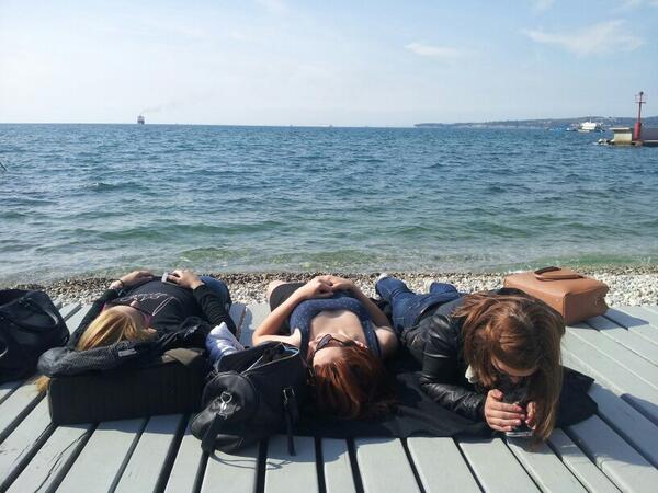 Anchiball's tweet photo. Tako izgleda #studijnaobali :) @evatancer @tinchykaaa http://t.co/0mtvTF6WWi