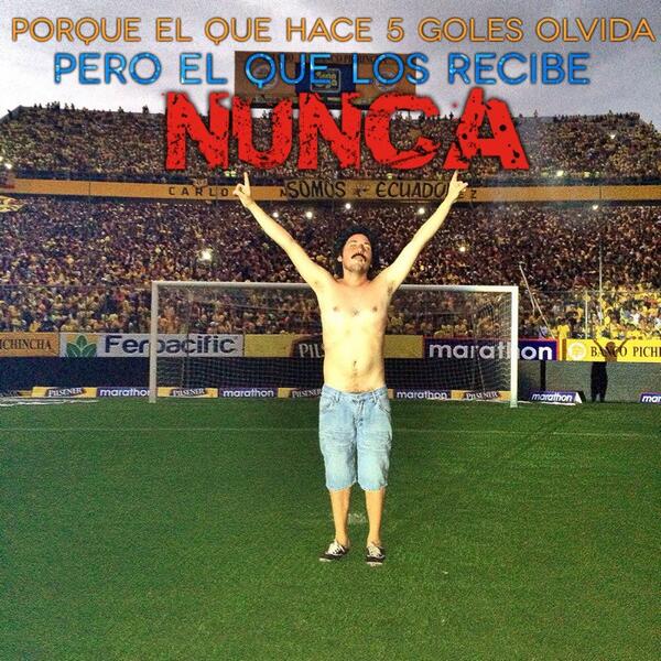 Roberto_ChavezT's tweet photo. #LaEspina @Hincha_Amarillo http://t.co/UcpnXsT3xz