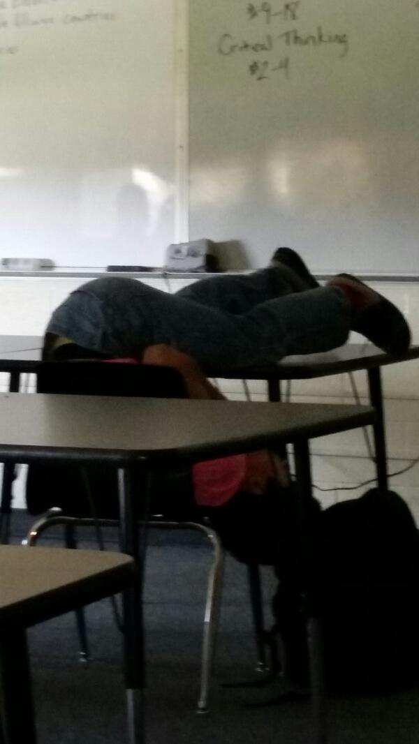 AaronHaselwood's tweet image. The @CNNStudentNews is turning heads today in class. It's got @samuel_aylor  turned upside down! #NotComfortable