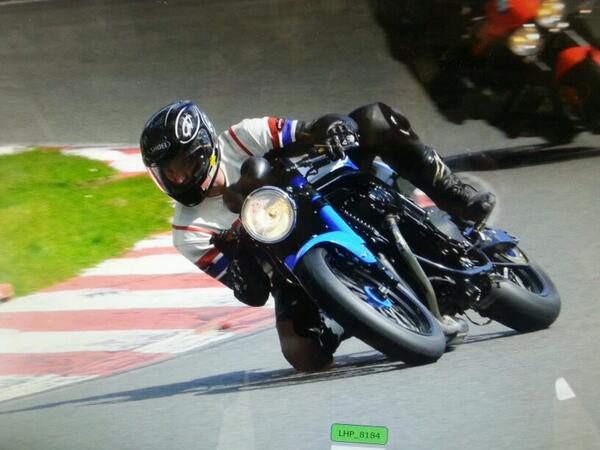 hardupcustoms69's tweet photo. Butler thrashing the HUC Savage at Brands today... Go Big Or Go Home! :) @Tyco_Suzuki @PhilDashey http://t.co/McetJUFqoN