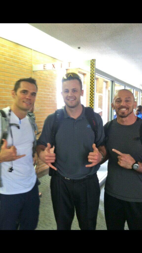 NickyTambo's tweet photo. Props to @TheDolceDiet n @RichFranklin for takin the time.2 #MMA #LEGENDS.Been watchin Mike scince IFL in CT @ufc RT? http://t.co/r05vHbiiBR