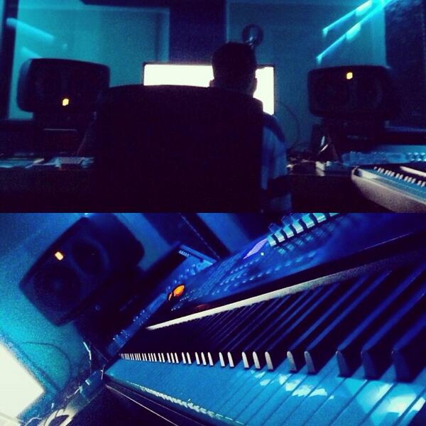 Trabajando en <a href="/envimusicspain/">Envimusic España</a> <a href="/ANDERYJAKE/">Ander y Jake</a>  Muy Pronto