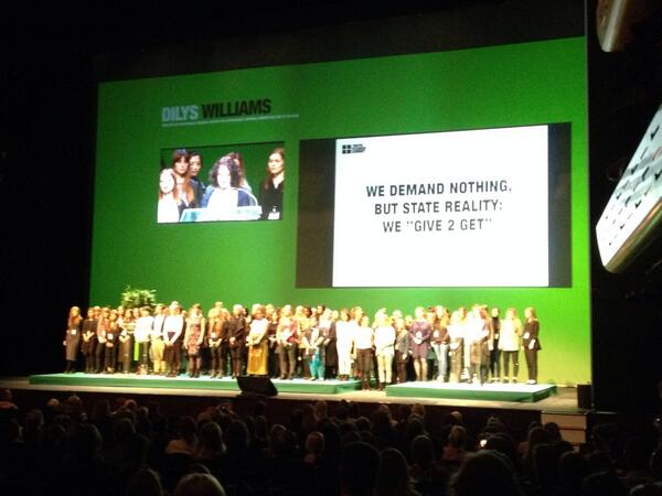 SorenStig's tweet photo. Very proud of the next generation designers of a fashion industry in dire need of change #cfs14 #yfs14 http://t.co/X1ciaNnoi6