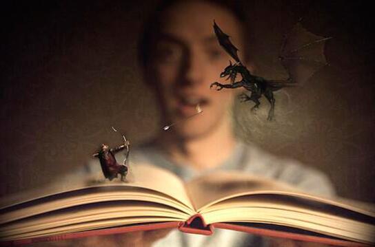 _Paisajes_'s tweet photo. "Vivo en los libros, porque son mejor que la realidad" http://t.co/0ftczksGkz