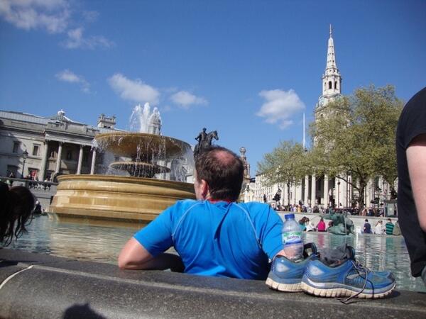 mymarathon2014's tweet photo. @Brooksrunninguk #londonmarathon done in your shoes, could do with some new ones! http://t.co/FqEemtJpz6