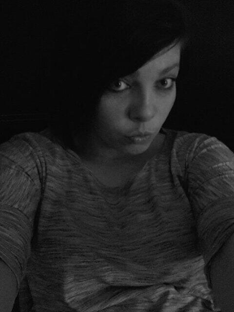HollyEffx's tweet photo. Laaaaav's A Pose :D x http://t.co/6h4WVPr2m0