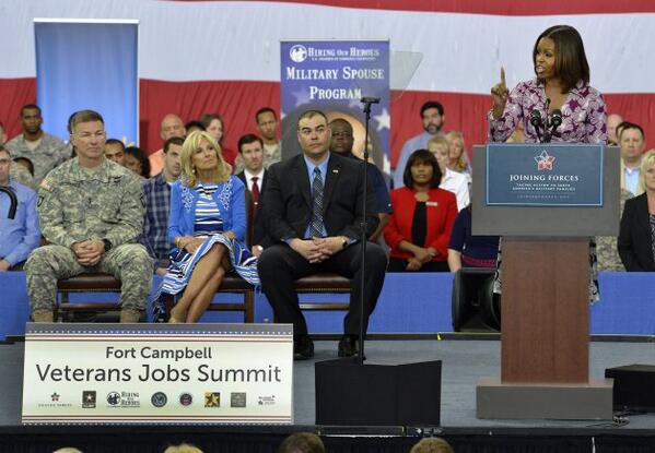USArmy's tweet photo. At the #VetsJobSummit, @FLOTUS &amp; @DrBiden announced a website that connects Vets w/ jobs http://t.co/xJsDp3wszU http://t.co/k2T3FvGhVU