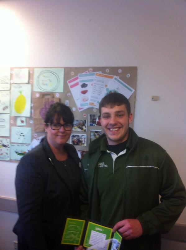 TescoCheltenham's tweet photo. @mikeyb371 @Danson03 @SHawkesford Another great example of excellent service #strivingtogrow@2280 http://t.co/8zcLmJFNEI