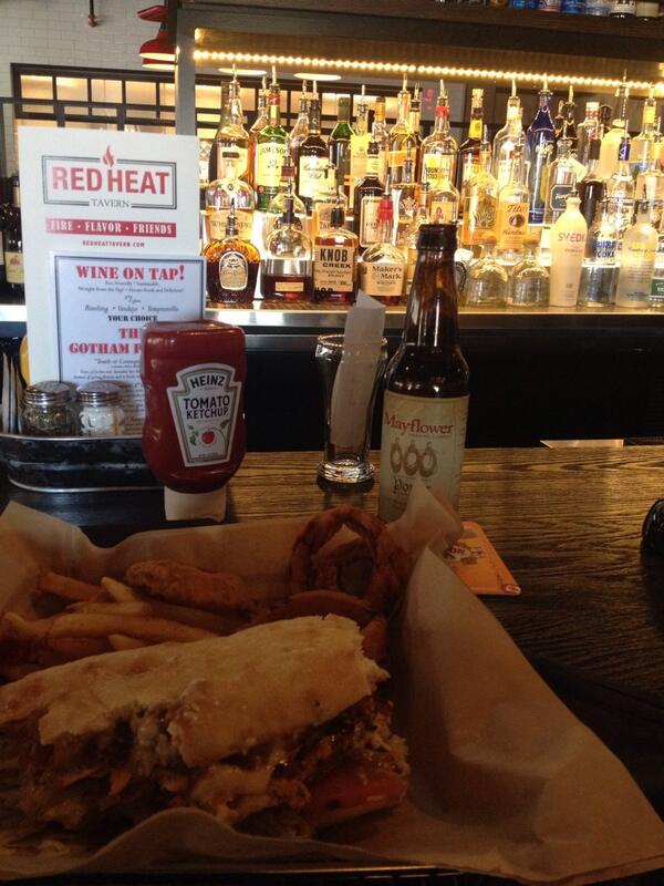 Delicious lunch <a href="/RedHeatTavern/">Red Heat Tavern </a> washed down with a nice cold Porter@MayflowerBrew #craftbeer