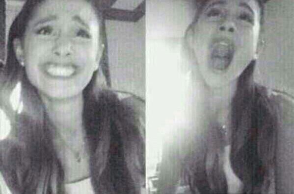 samarirry's tweet image. #3daysuntilproblem @ArianaGrande