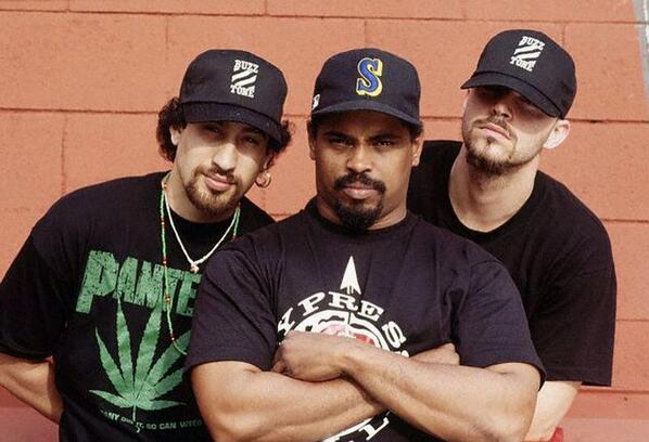 cypresshill's tweet photo. The phuncky feel #cypresshill @B_Real @OGSenDog @DJ_Muggs #tbt photo via @upnorthtrips http://t.co/m0ZB6gKZBg