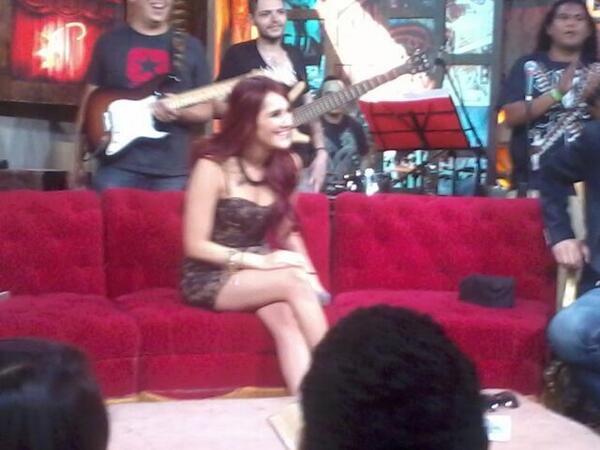  Dulce Maria. [11] - Page 19 BmBRD9DCEAAUomB