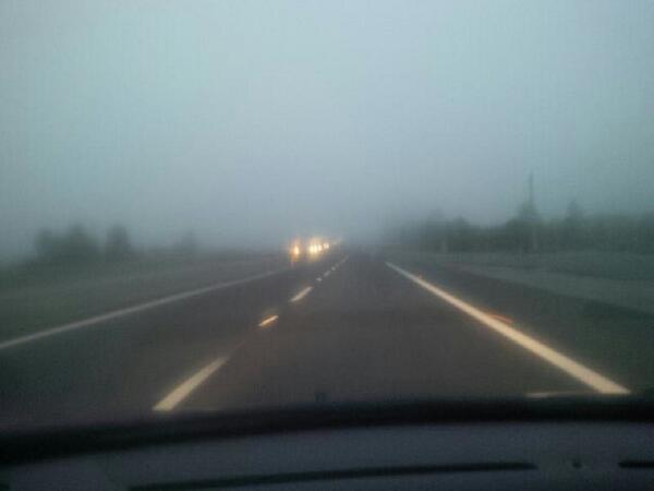 AlertaSur's tweet image. Precaución conductores, @RUTADELCANAL reporta bancos de niebla en la ruta 5  sur #PtoMontt - #Pargua