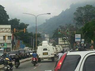 rctv's tweet photo. Despliegue militar en calles y avenidas de Merida. 
http://t.co/w8BWSFSEjI
http://t.co/SJopdkuS5u http://t.co/Vyzjzms3C0