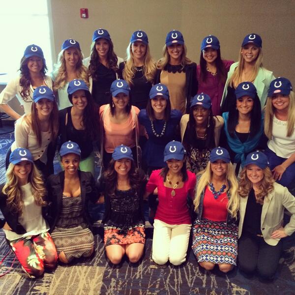 ColtsCheer's tweet photo. Thank you @NewEraCap!! We're ready to show off our new hats this summer! #ccorientation http://t.co/HS0yXFSFTz