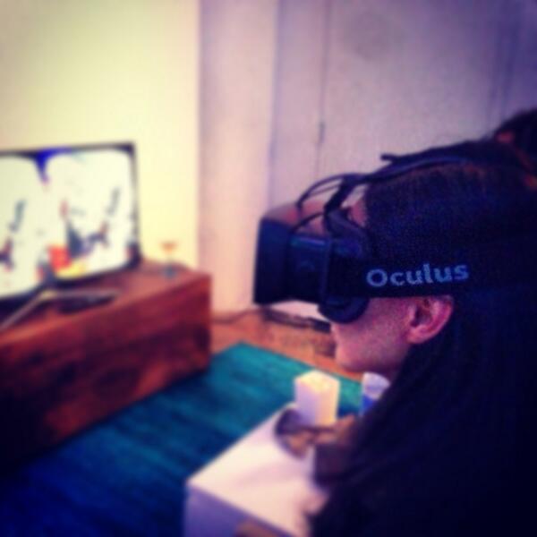 Elizabeth_Ai's tweet photo. Just experienced @oculus at the @tribeca film fest w/ @pacochoi! Mind blown! #virtualreality http://t.co/eJxZQ73Qc3