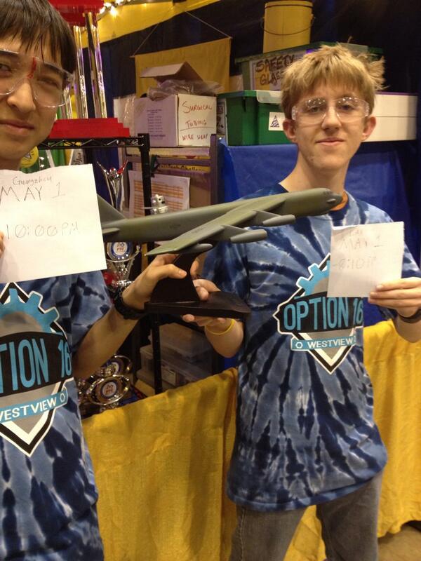 Option 16 tweet media