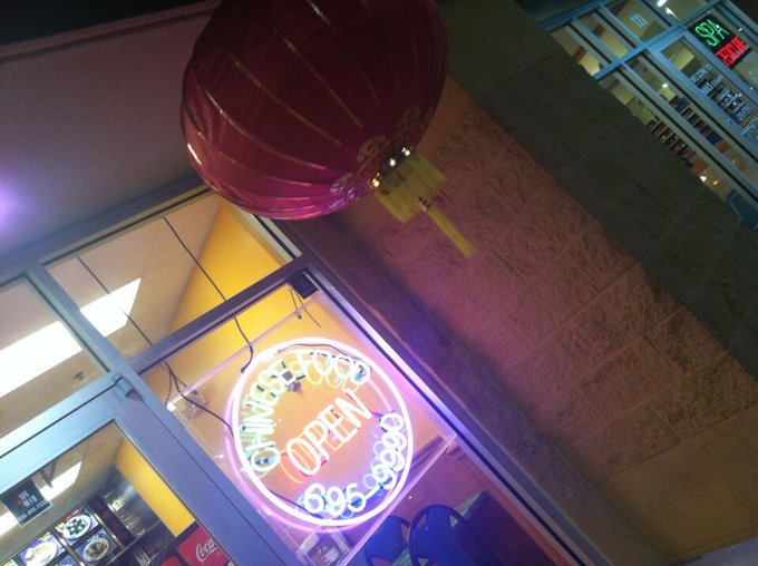 Chow Chow time! (@ Golden China) http://t.co/mDj9M9wKO4 http://t.co/mtYgB3S24n