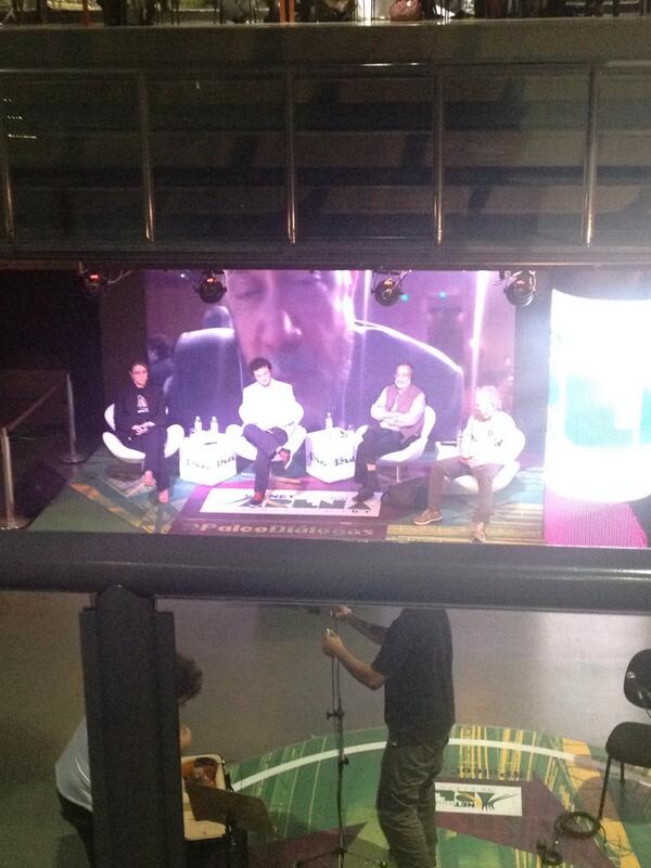jnascim's tweet photo. Na #ArenaNETmundial, @virgilioalmeida falando em link sb results e debates da #netmundial2014 http://t.co/qnHMSBX1Gx